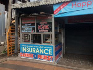 The Thai insurance hut just after crossing the Sadao border where I got scammed.