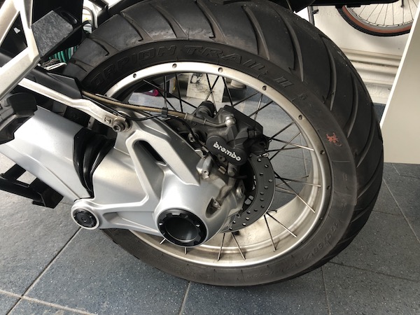 New Shoes for the G650GS Sertao – Shinko 804/805 Off-Road Biased Tires –  Ramblings of a Singapore Biker Boy