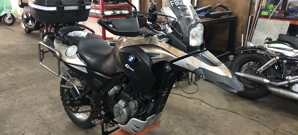 G650GS Sertao Fork Servicing